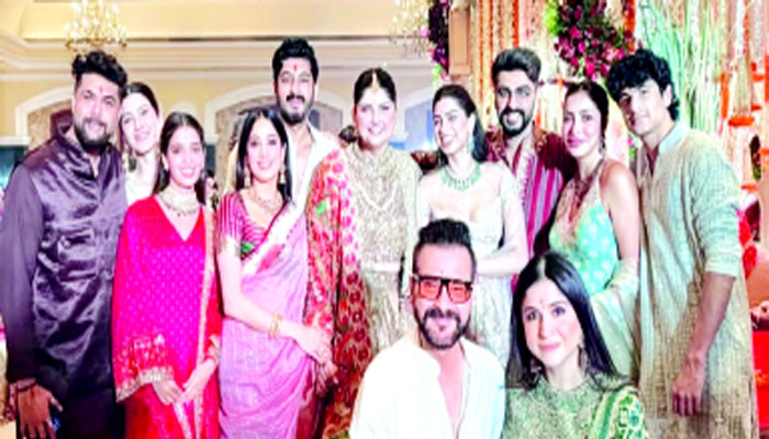 Aajkaal Daily (Desh Pardesh Ni Aajkaal)