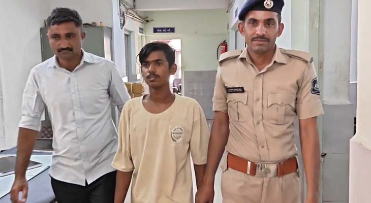 Aajkaal Daily (Desh Pardesh Ni Aajkaal)