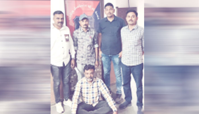Aajkaal Daily (Desh Pardesh Ni Aajkaal)